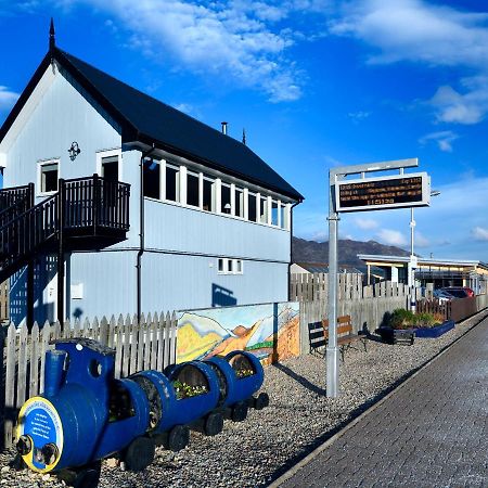 Signal Box Villa Newtonmore Exterior photo